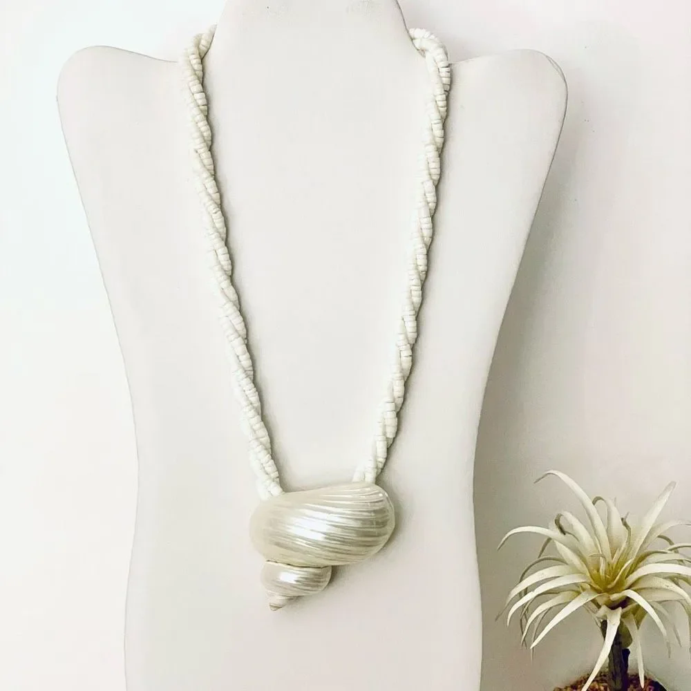 Gorgeous Ivory white off Pearl Natural Seashell Sea Shell 12” Drop Necklace - Picture 12 of 12